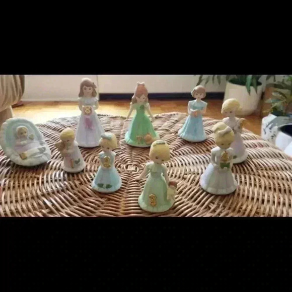 Vintage Enesco porcelain growing up girls. Hand crafted.  Hand painted. - Picture 1 of 3